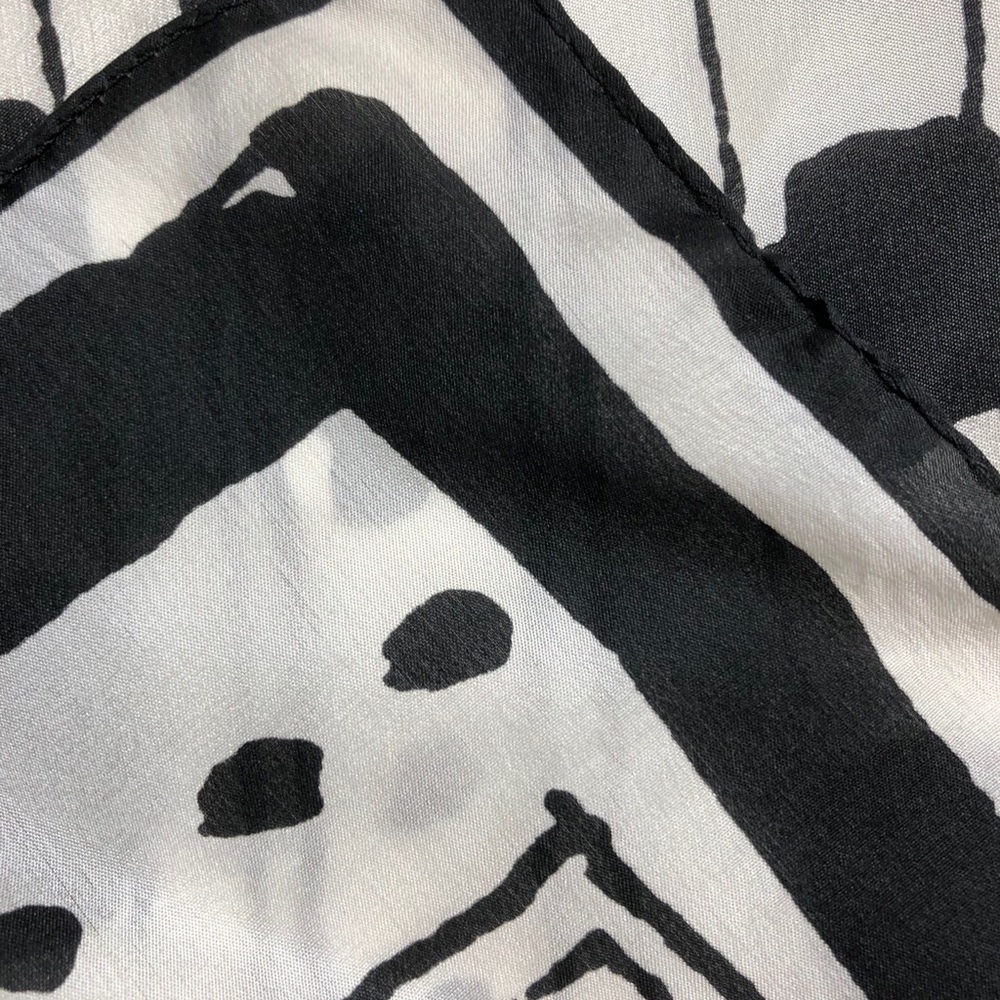 Vera Neumann scarf - Picture 9 of 11
